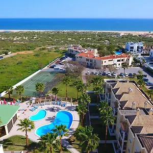 Da Lota - Beachfront Aparthotel Manta Rota